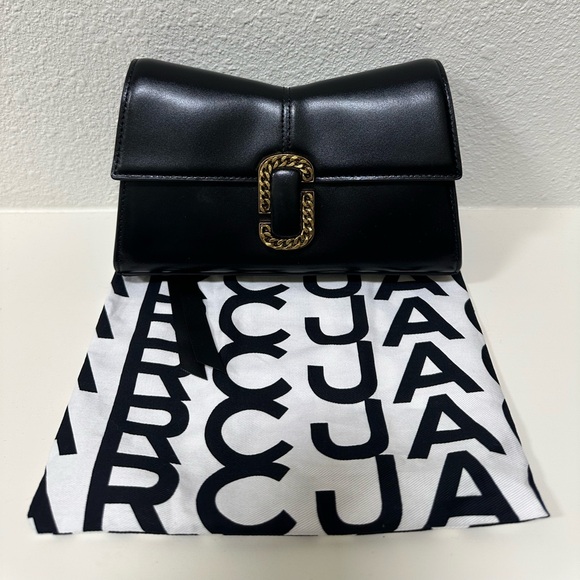 Marc Jacobs The St. Marc Chain Wallet - Picture 1 of 14
